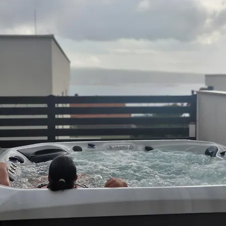 Sobol Apartments 'Navis' With Private Jacuzzi Crikvenica Exterior photo